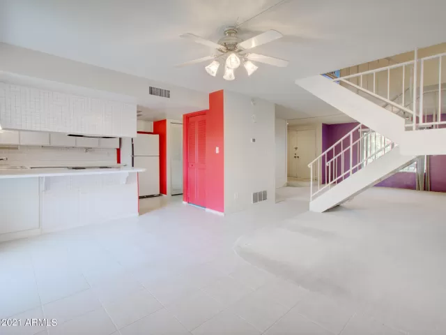 MLS: 6276765 Condo For Sale