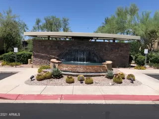 Photo #3: 6276818 Listing