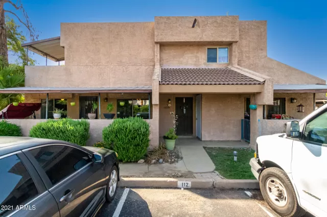 MLS: 6276878 Condo For Sale