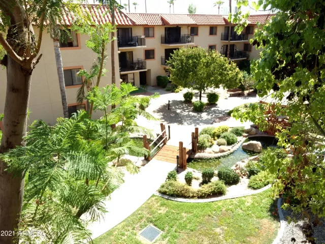 MLS: 6276911 Condo For Sale