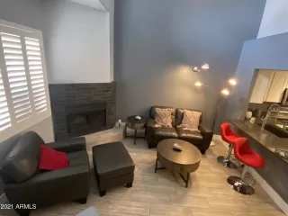 Photo #4: 6276934 Listing