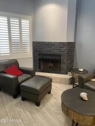 Photo #5: 6276934 Listing