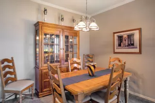 Photo #3: 6277082 Listing