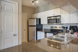 Photo #5: 6277082 Listing