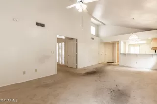 Photo #4: 6277280 Listing