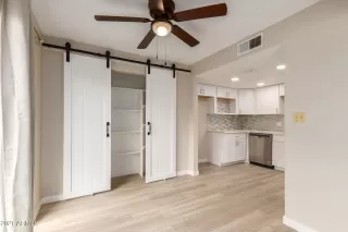 Photo #5: 6277318 Listing 