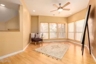 Photo #5: 6277406 Listing