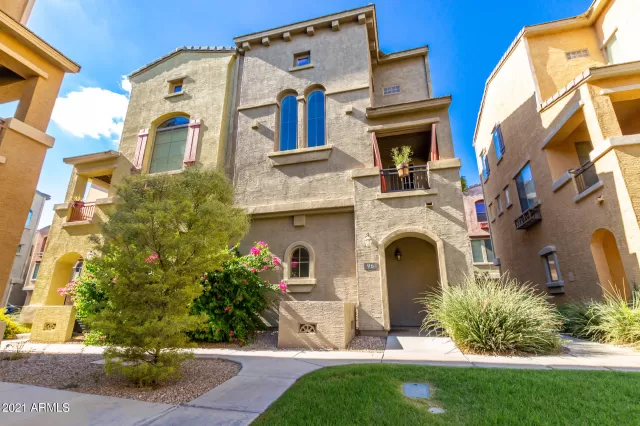 MLS: 6277739 Condo For Sale