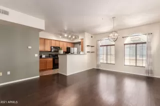 Photo #2: 6277739 Listing