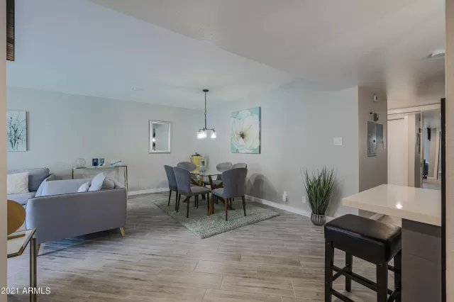 MLS: 6277772 Condo For Sale