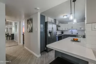 Photo #5: 6277772 Listing 