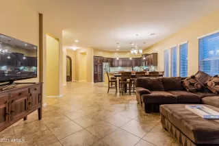 Photo #4: 6277823 Listing 