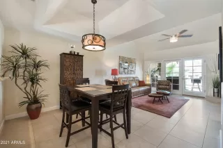 Photo #4: 6277877 Listing