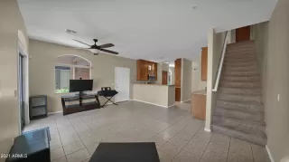 Photo #3: 6277878 Listing 