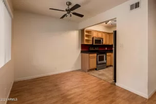 Photo #5: 6277937 Listing