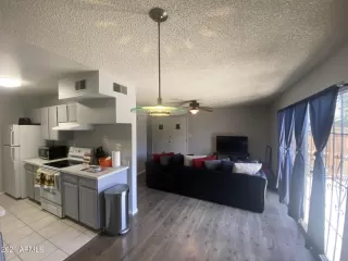 Photo #3: 6278230 Listing