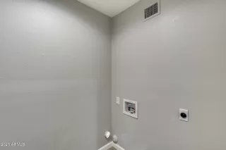 Photo #4: 6278267 Listing 