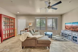 Photo #3: 6278403 Listing