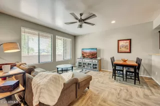 Photo #4: 6278403 Listing