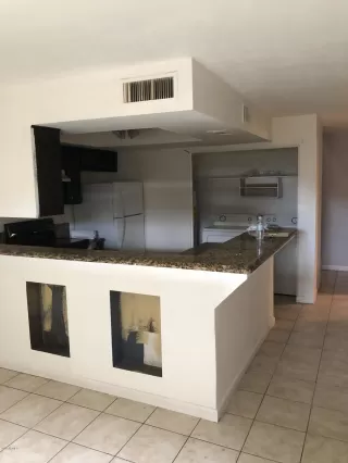 Photo #2: 6278426 Listing 