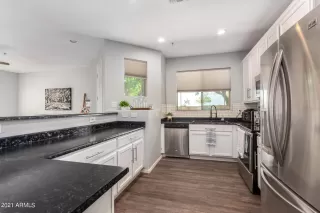 Photo #4: 6278771 Listing