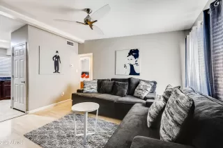 Photo #2: 6279028 Listing