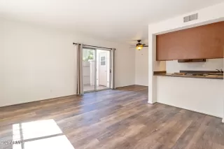 Photo #6: 6279124 Listing 