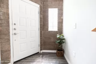 Photo #3: 6279187 Listing