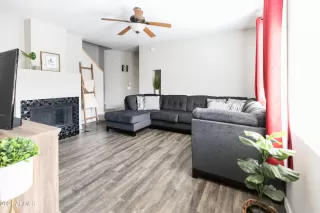 Photo #6: 6279187 Listing