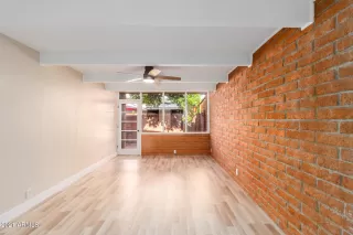 Photo #5: 6279251 Listing