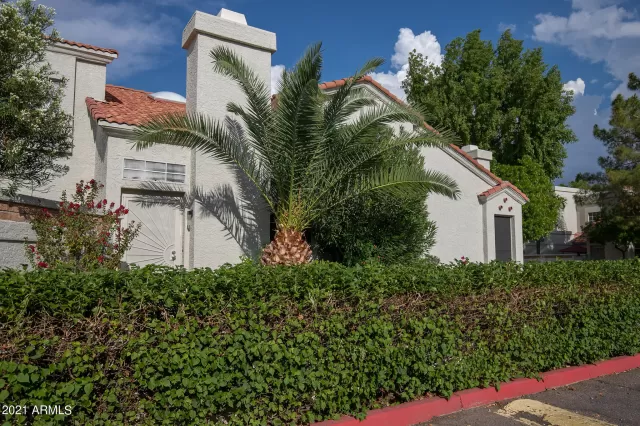 MLS: 6279268 Condo For Sale