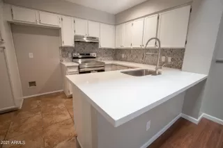 Photo #4: 6279268 Listing