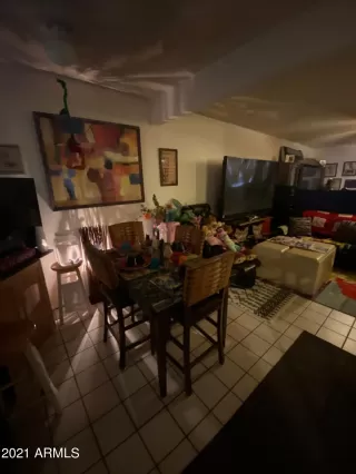 Photo #5: 6279281 Listing