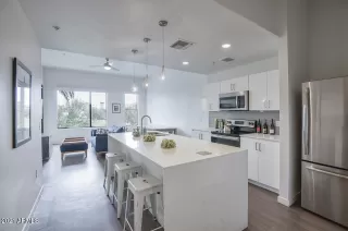 Photo #3: 6280329 Listing 