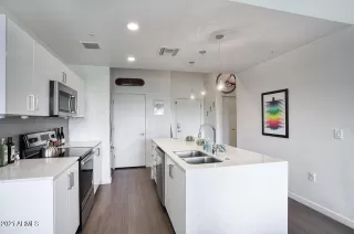 Photo #4: 6280329 Listing 