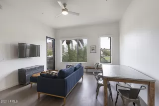 Photo #6: 6280329 Listing 