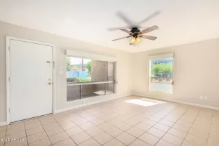 Photo #4: 6280391 Listing
