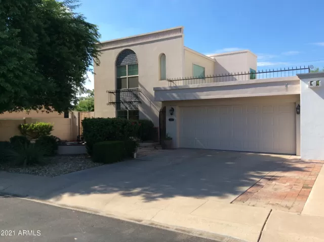 MLS: 6280456 Condo For Sale