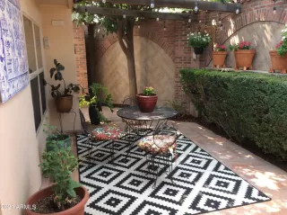 Photo #2: 6280456 Listing