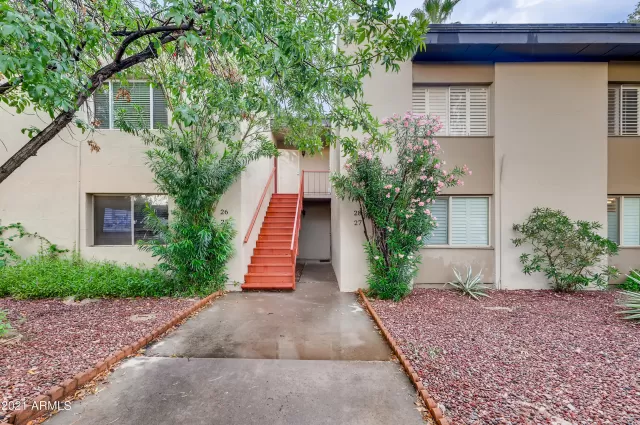 MLS: 6280519 Condo For Sale