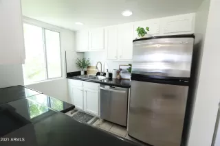 Photo #4: 6280780 Listing