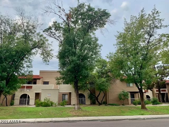 MLS: 6280863 Condo For Sale