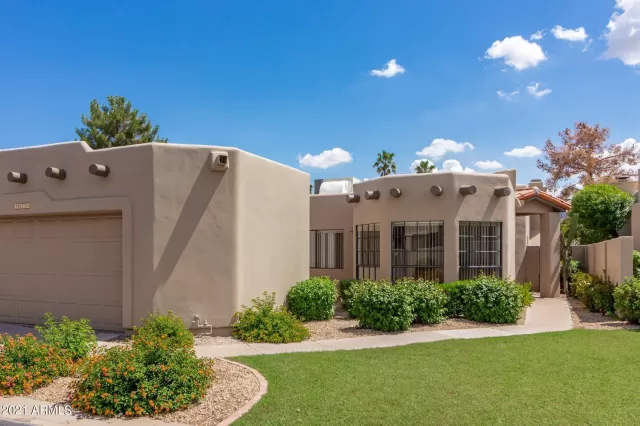 MLS: 6280871 Condo For Sale