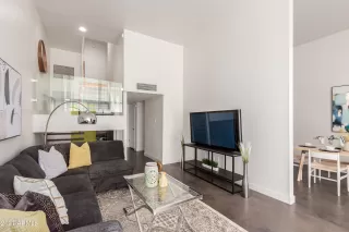 Photo #5: 6280966 Listing 