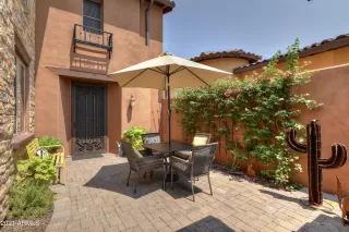 Photo #1: 6281032 Listing 