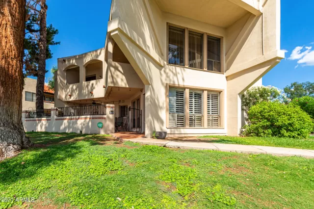 MLS: 6281039 Condo For Sale