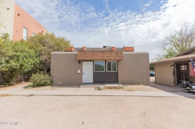 MLS: 6281055 Condo For Sale
