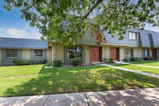 Photo #2: 6281072 Listing 