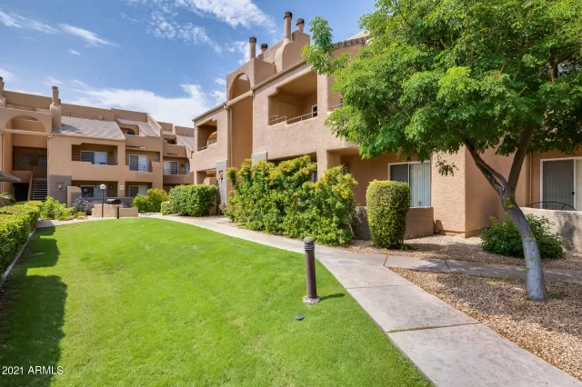 MLS: 6281137 Condo For Sale