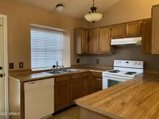 Photo #6: 6281242 Listing